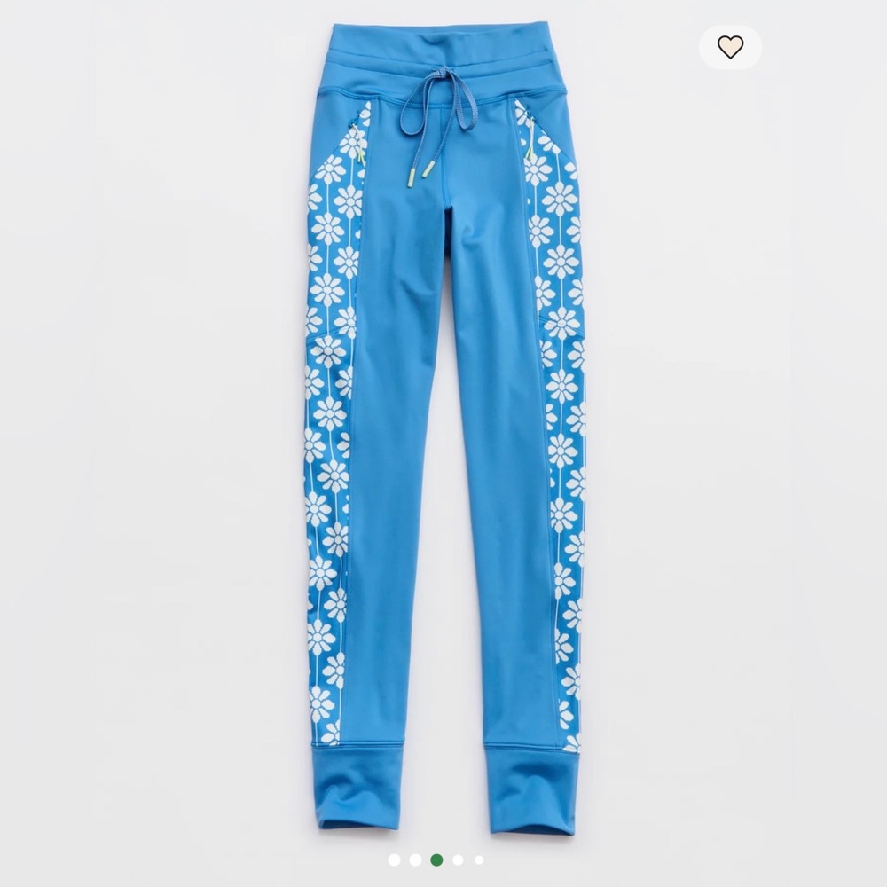 NWT🐠OFFLINE by Aerie high wasted legging Small